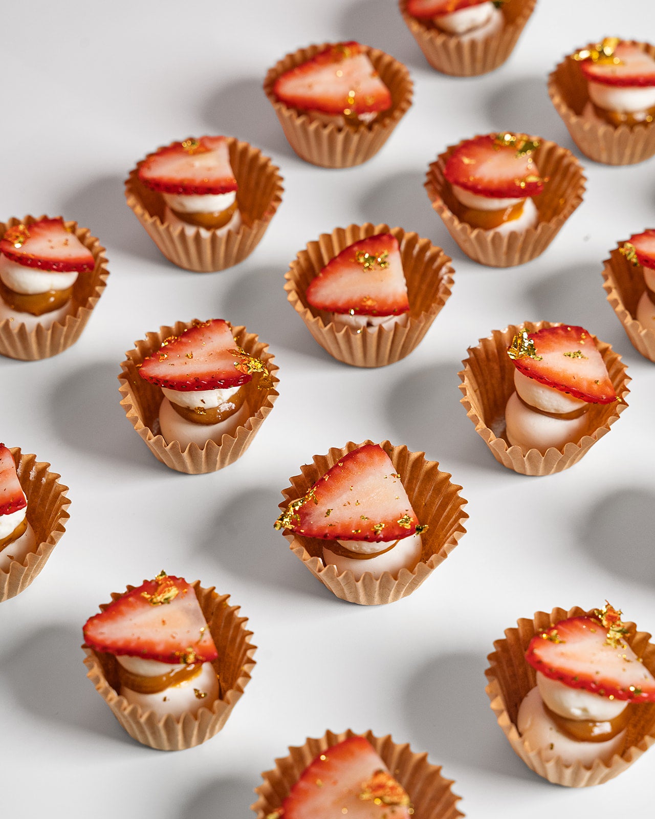 Teeny Tiny Pavlovas - 48 Pieces