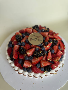 Mixed Berries Pavlova