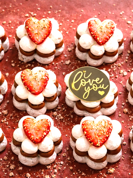 Valentine's Day Pavlova Bites - 12 Pieces