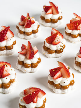 Golden Party Box - 48 Pieces