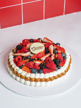 Mixed Berries Pavlova